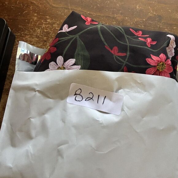 Torrid Blouse Womens 5X Black Floral Split Neck Short Sleeve Tunic Plus Boho - Picture 13 of 13